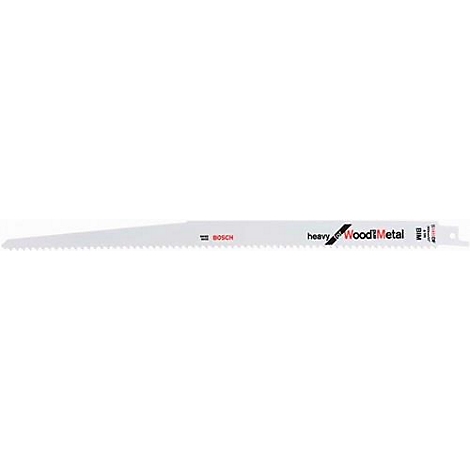 Lame de scie avec lettrage "BOSCH" et inscription "Heavy Wood&Metal". Les dents sont clairement visibles.
