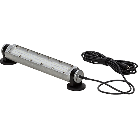 Lampe LED en métal avec câble noir, fixée sur le côté, détail.