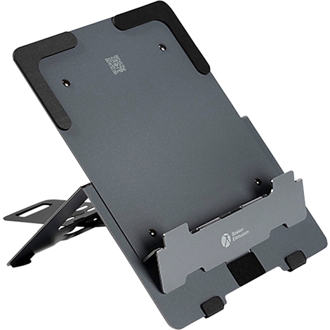 Grauer, metallener Laptopständer mit schwarzem Gummi an den Ecken. Die Halterung ist angewinkelt.