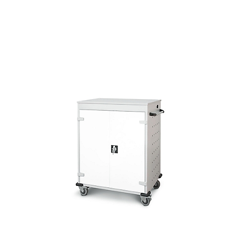 Weisser Schrank auf Rollen mit zwei Türen und einem Schloss. Seitlich sind kleine Löcher. Griff und Rollen schwarz.