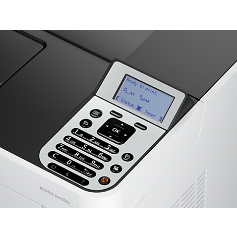 Nahaufnahme eines Druckerbedienfelds. Ein Display zeigt „Ready to print“. Zifferntasten und Funktionstasten darunter.