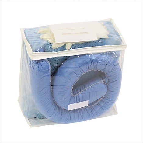 A set for oil absorption in a transparent bag. Includes blue absorbent rolls, gloves and wipes.