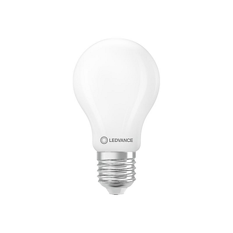 Weiße, klassische LED-Lampe von Ledvance vor weißem Hintergrund.