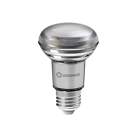 Silberne LEDVANCE Reflektorlampe mit E27-Sockel vor weißem Hintergrund.