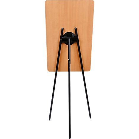 Achteraanzicht van een schildersezel. Een houten plank is verbonden met een zwart metalen frame.