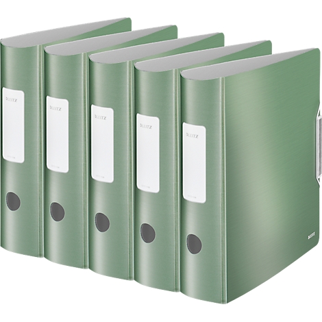 Five green binders stand next to each other. Each has a white label with the lettering "Leitz". The binders have a metal edge.