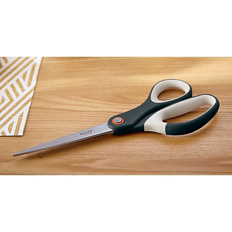 Grote schaar met antracietkleurige handvatten en witte accenten. De messen zijn zilverkleurig, met "LEITZ" op één mes.