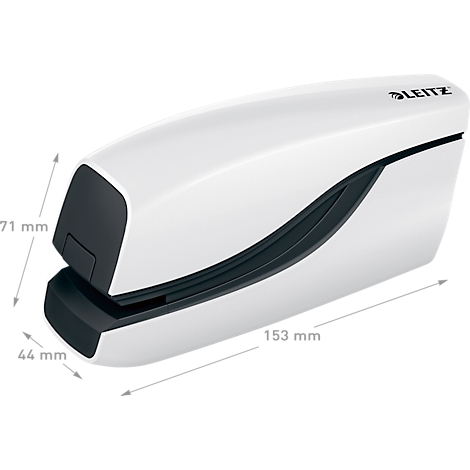 Witte nietmachine met zwarte accenten. Afmetingen: 153 x 71 x 44 mm. LEITZ-logo rechtsboven.