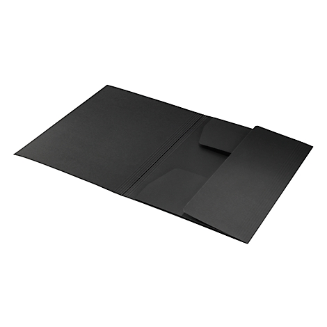 Schwarze, offene Mappe mit Taschen, vor weißem Hintergrund.