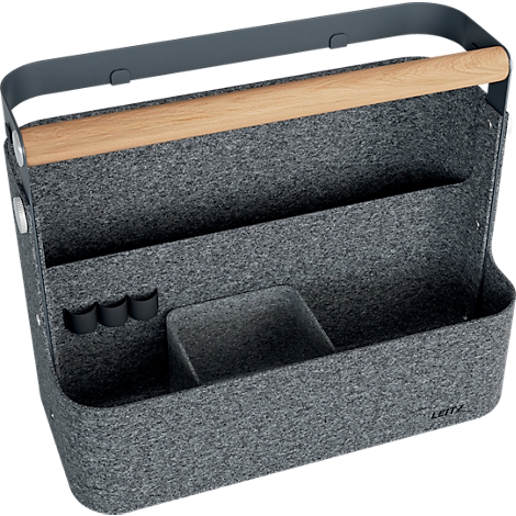 Modernes Regal mit offenen Fächern und mintgrünen Schließfächern auf einem hellen Holzsockel.