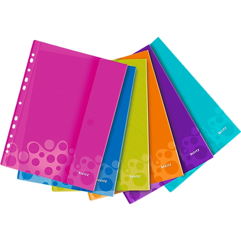 Veelkleurige brochurecovers gerangschikt als een waaier. Roze, blauw, groen, oranje, paars en turquoise, met het woord 'Leitz'