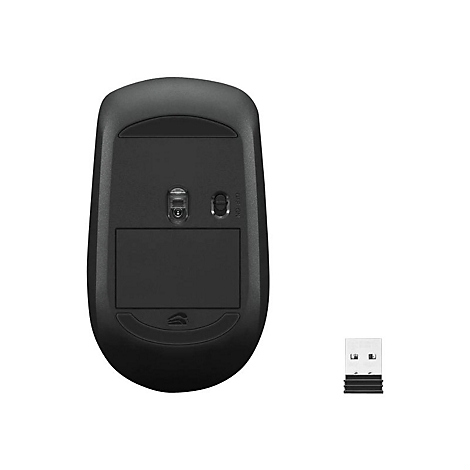 Unterseite einer schwarzen kabellosen Maus mit Batteriefach, Sensor und Ein-Aus-Schalter, daneben ein USB-Empfänger.