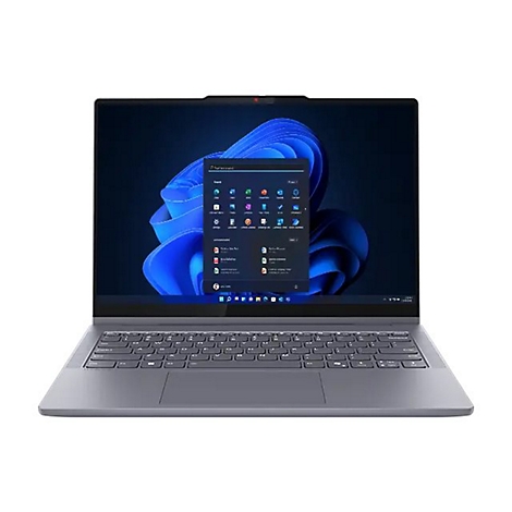 Ein graues Laptop mit geöffnetem Bildschirm zeigt das Windows-Startmenü und blaue Wallpaper. Ein Webcam ist oberhalb des Bildschirms sichtbar.