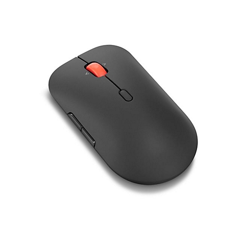 Schwarze Computermaus mit orangefarbenem Scrollrad. Auf hellem Hintergrund.