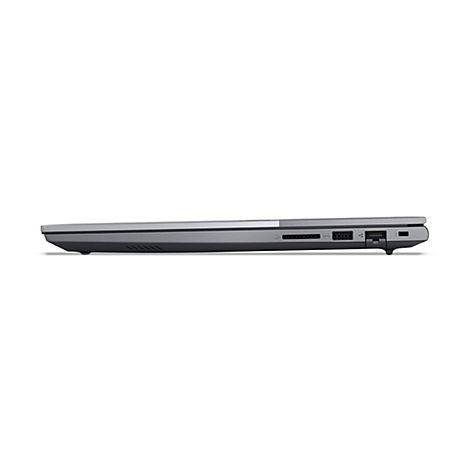 Grauer Laptop im Profil, mit Anschlüssen auf der Seite. Auf weißem Hintergrund.