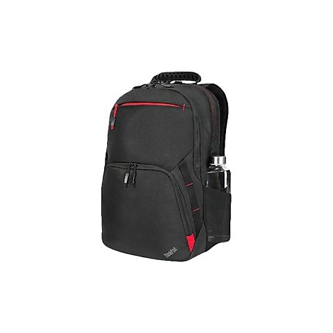 Schwarzer Rucksack mit roten Akzenten. Ein Trinkflaschenfach ist gefüllt. Das ThinkPad-Logo ist unten.
