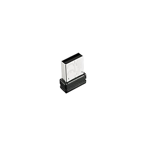 Ein USB-A-auf-USB-C-Adapter, der teilweise auf einer weißen Oberfläche steht, der Adapter selbst ist hauptsächlich in Schwarz und Silber gehalten.