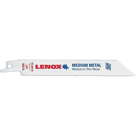 Lame de scie pour métal, blanche avec des lettres rouges et bleues, de Lenox. Inscription : 618R 18T 1,4mm Bi-Metal MEDIUM METAL.