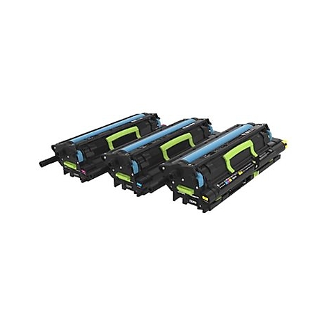 Drei Tonerkartuschen, schwarz mit farbigen Elementen, vor weißem Hintergrund. Grüne und blaue Akzente.