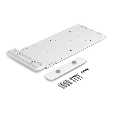 Weißes Produkt, bestehend aus einer länglichen Platte, einer schmalen Halterung und Schrauben. Detailaufnahme auf weißem Hintergrund.