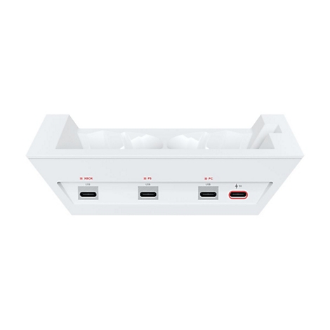 Draufsicht auf eine weiße Ladestation mit Anschlüssen für Xbox, PS und PC. Unten sind USB- und 5V-Anschlüsse zu sehen.