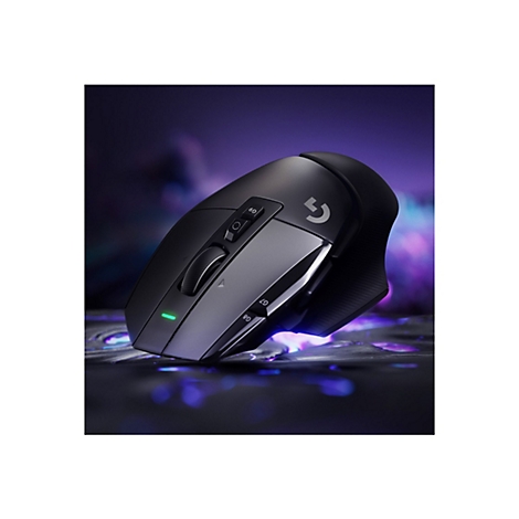 Ein Gaming-Maus in Schwarz, von Logitech, mit beleuchteten Elementen auf einer glÃ¤nzenden OberflÃ¤che.