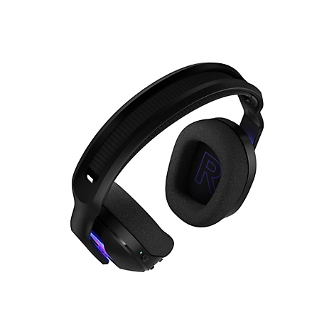 Schwarzes Gaming-Headset, im Detail gezeigt. Der Buchstabe "R" in Blau auf dem Ohrpolster.