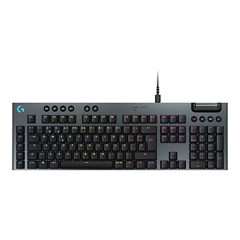 Draufsicht auf eine graue Gaming-Tastatur mit beleuchteten Tasten, mit Kabelanschluss.