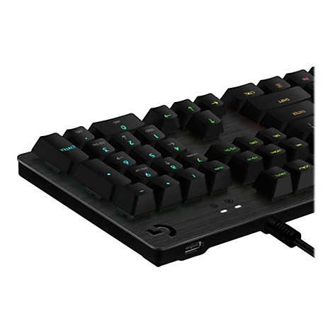 Schwarze Gaming-Tastatur mit grünen Tastenbeschriftungen und Aluminiumoberfläche.