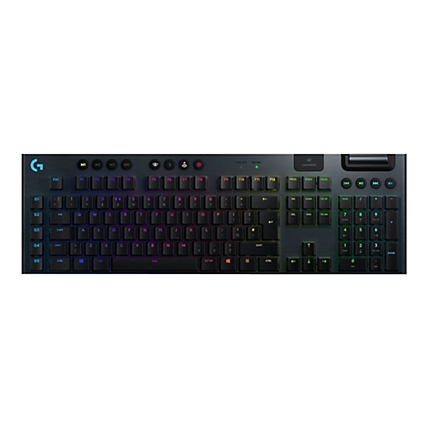 Schwarze Gaming-Tastatur mit farbiger Hintergrundbeleuchtung. Das Logo von Logitech ist links oben zu sehen.