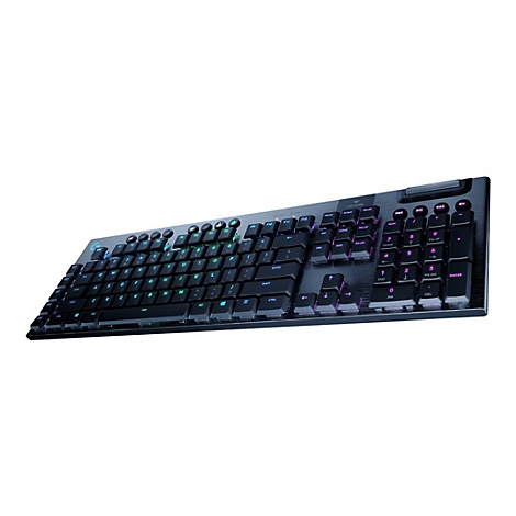 Schwarze Gaming-Tastatur mit farbiger Beleuchtung, im weiÃŸen Hintergrund.