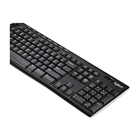 Clavier Logitech noir, légèrement pris de haut. Touches avec des lettres, des chiffres et des caractères spéciaux. Logo en bas à droite.