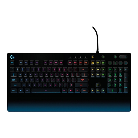 Schwarze Gaming-Tastatur mit beleuchteten Tasten, einschließlich Funktionstasten, Ziffernblock und Steuerungstasten. Ein Kabel ist angeschlossen.