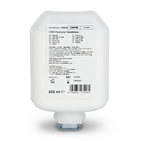 Bouteille de recharge de lotion pour les mains CWS PureLine blanche (600 ml) avec étiquette et code-barres sur fond blanc.