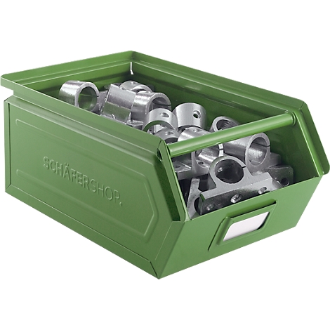 Groene gereedschapskist gevuld met zilveren metalen onderdelen. De doos zegt "SCHÄFERSHOP."