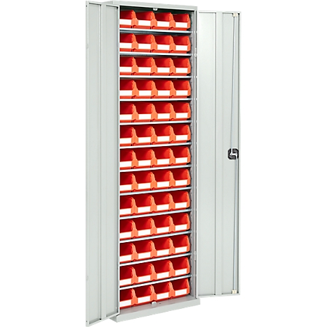 Grijze stalen kast met open deur, gevuld met rode opbergdozen.
