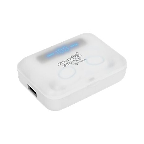 Weißes, halbtransparentes Ladecase für Ohrhörer mit leuchtender blauer Digitalanzeige und Logo.