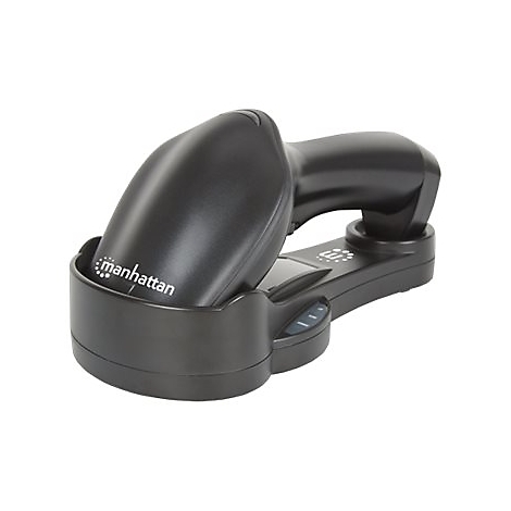 Ein schwarzer Barcodescanner von Manhattan liegt in seiner Ladestation. Der Scanner und die Station sind abgerundet und in einem dunklen Grau gehalten.