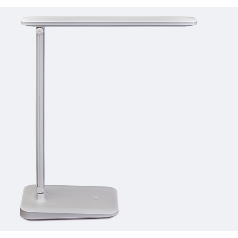 Schreibtischlampe in hellem Grau. Der Leuchtkopf ist rechteckig, der Fuß quadratisch.