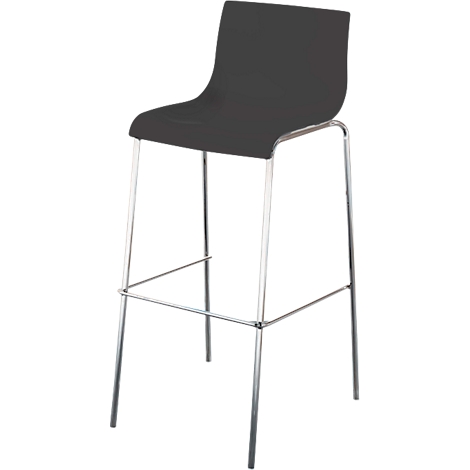 Schwarzer Barhocker mit Chromgestell, Design mit geschwungener Rückenlehne. Einzelstück auf weissem Hintergrund.