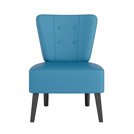 Blauwe fauteuil met vier donkere poten. Rugleuning met knopen.