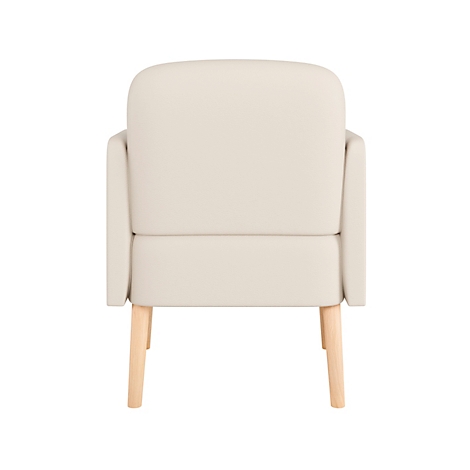 Crèmekleurige fauteuil, achteraanzicht. Houten poten, armleuningen en rugleuning in afgeronde vorm.