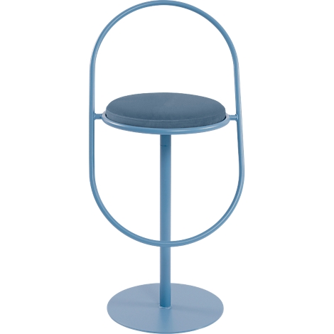 Tabouret de bar bleu avec assise ronde et dossier en arc. Un design moderne aux lignes épurées.