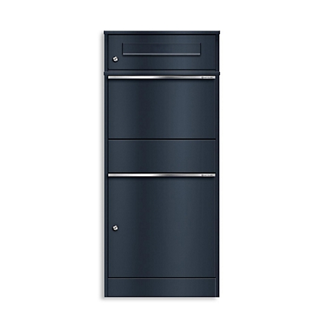 Donkerblauwe brievenbus met twee laden, een smalle dwarsbalk en een deurslot.