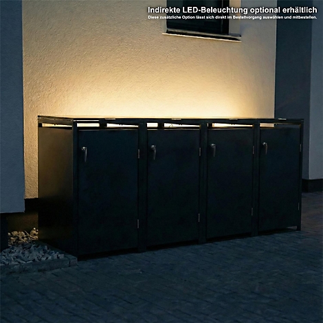 Dunkle Mülltonnenbox mit indirekter LED-Beleuchtung. Der Hintergrund zeigt eine Hauswand, der Boden Pflastersteine.