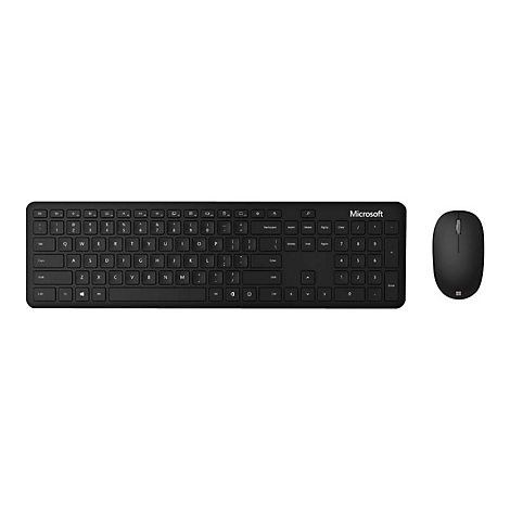 Schwarzes Microsoft-Tastatur-Maus-Set auf weißem Hintergrund.