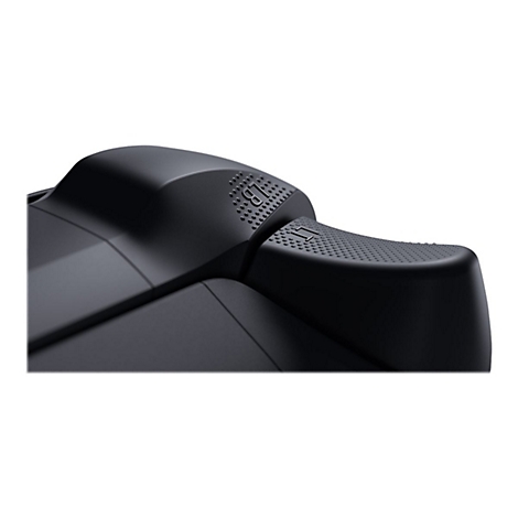 Nahaufnahme eines schwarzen Gamecontrollers: Schultertaste und Trigger mit feiner Texturierung. LB-Schriftzug.