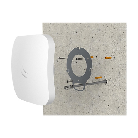 Montageanleitung für einen weißen WLAN-Access-Point an einer Wand mit Halteplatte, Dübeln und Netzwerkkabel.