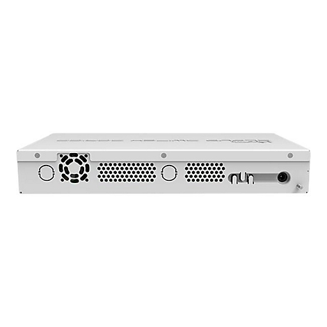 RÃ¼ckansicht eines weiÃŸen Servers mit LÃ¼fter, LuftlÃ¶chern, und AnschlÃ¼ssen.