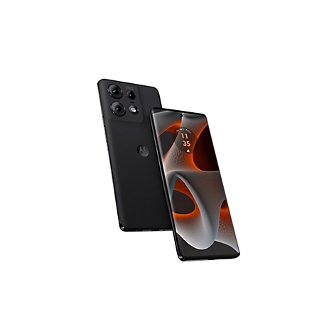 Zwei schwarze Smartphones. Eines ist von hinten zu sehen, mit Kameraobjektiven und Motorola-Logo. Das andere zeigt das Display, welches Uhrzeit und Datum anzeigt.